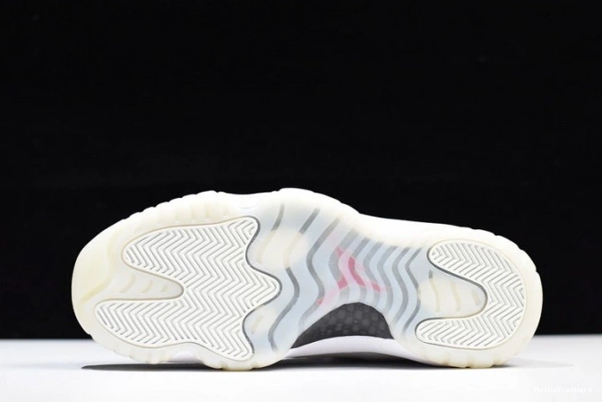 MaikeSneakers Air Jordan 11 Tint 378037-016 Retro Platinum 0817